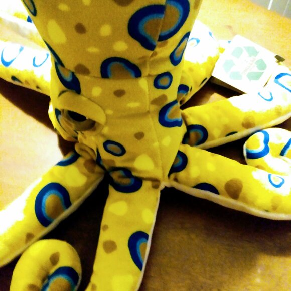 New Petting Zoo Yellow Ring Octopus stuffed toy New with tags - Picture 5 of 6